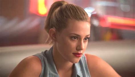 lili reinhart dead|‘Riverdale’s Lili Reinhart On Show Ending & The